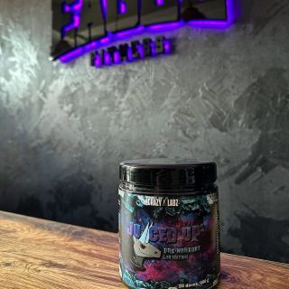 Lyo-rybíz je konečně zpět na E-shopu! Jeho dokonalou chuť si můžete užít taky za barem v @eaglefitness_praha....